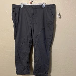 Old Navy brand new size 18 with tag capris.
